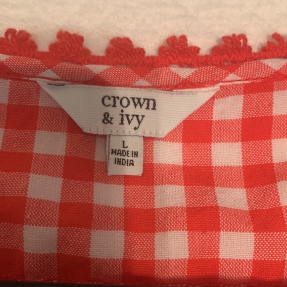 Snazzy top - Picture 2 of 5